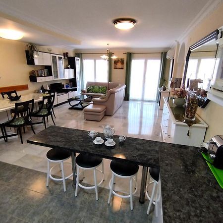 Aljamar 3B Apartman Nerja Kültér fotó