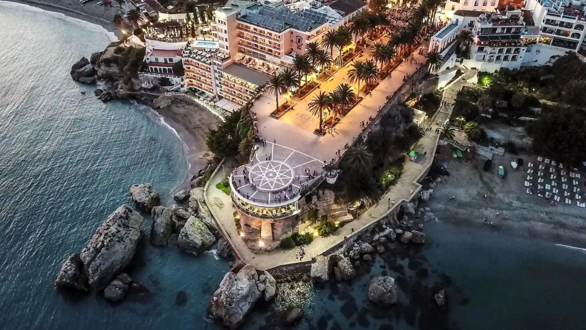 Aljamar 3B Apartman Nerja Kültér fotó